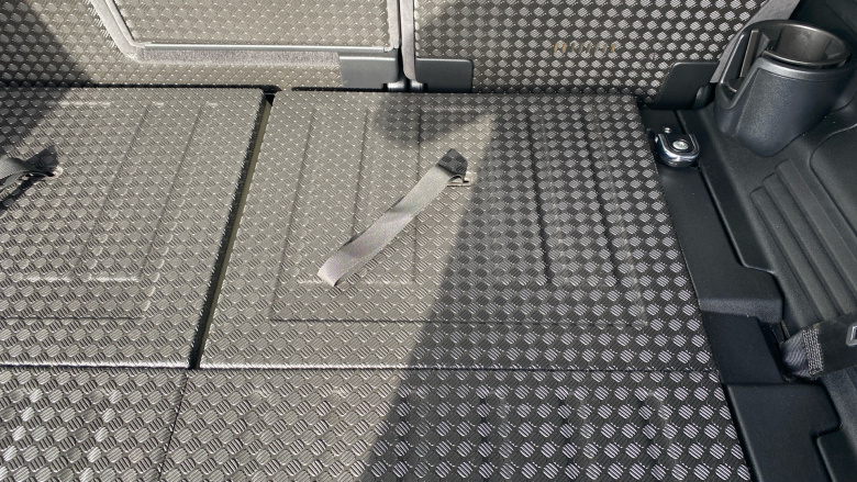 Land Rover Defender 2.0 D240 First Edition 110 5dr Auto Diesel Estate